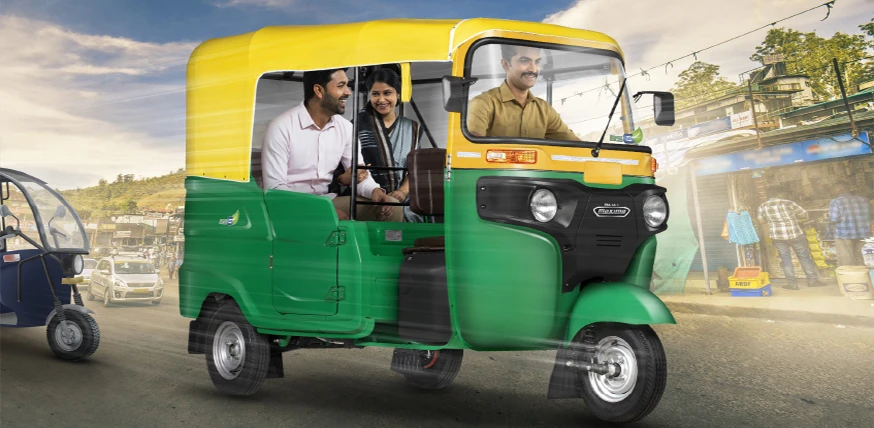 Bajaj Maxima Z vehicle